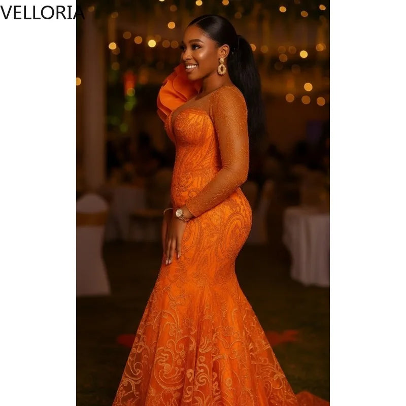 Robe de soirée sirène en dentelle – CLEVI Paris