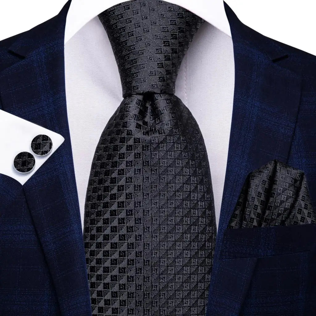 Ensemble Cravate à Carreaux Homme – CLEVI Paris