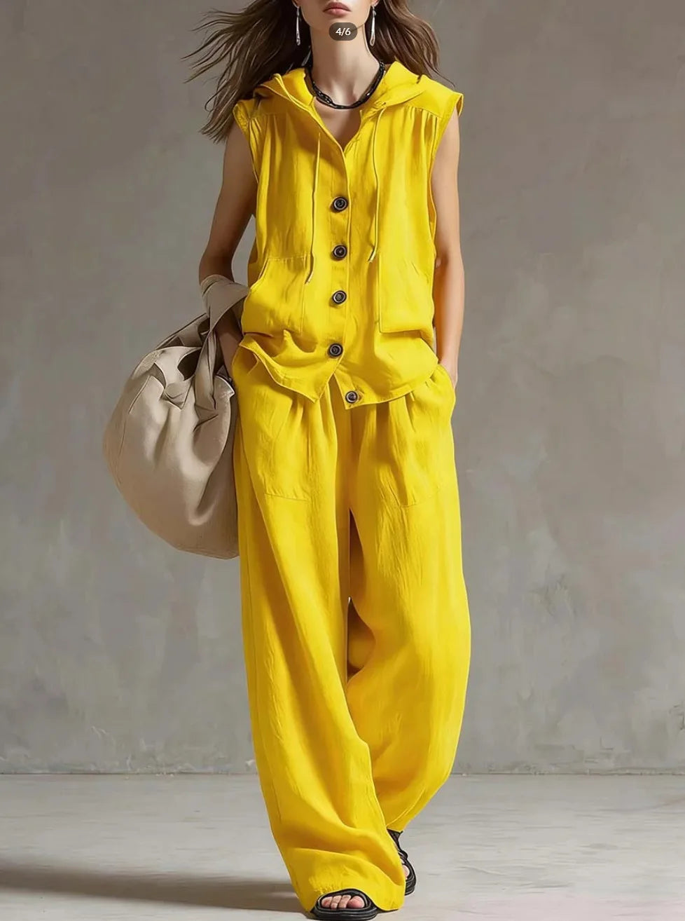 Ensemble femme haut à capuche et pantalon large – CLEVI Paris