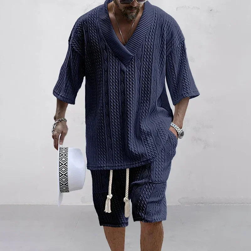 Ensemble homme en maille col V et short – CLEVI Paris
