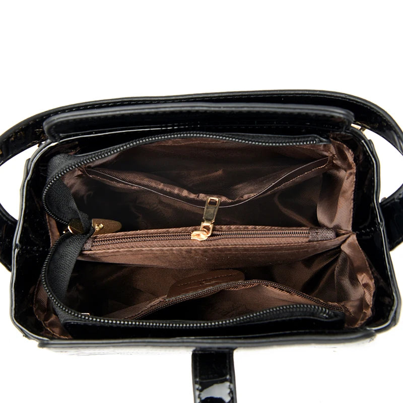 Sac à bandoulière femme à poches – CLEVI Paris