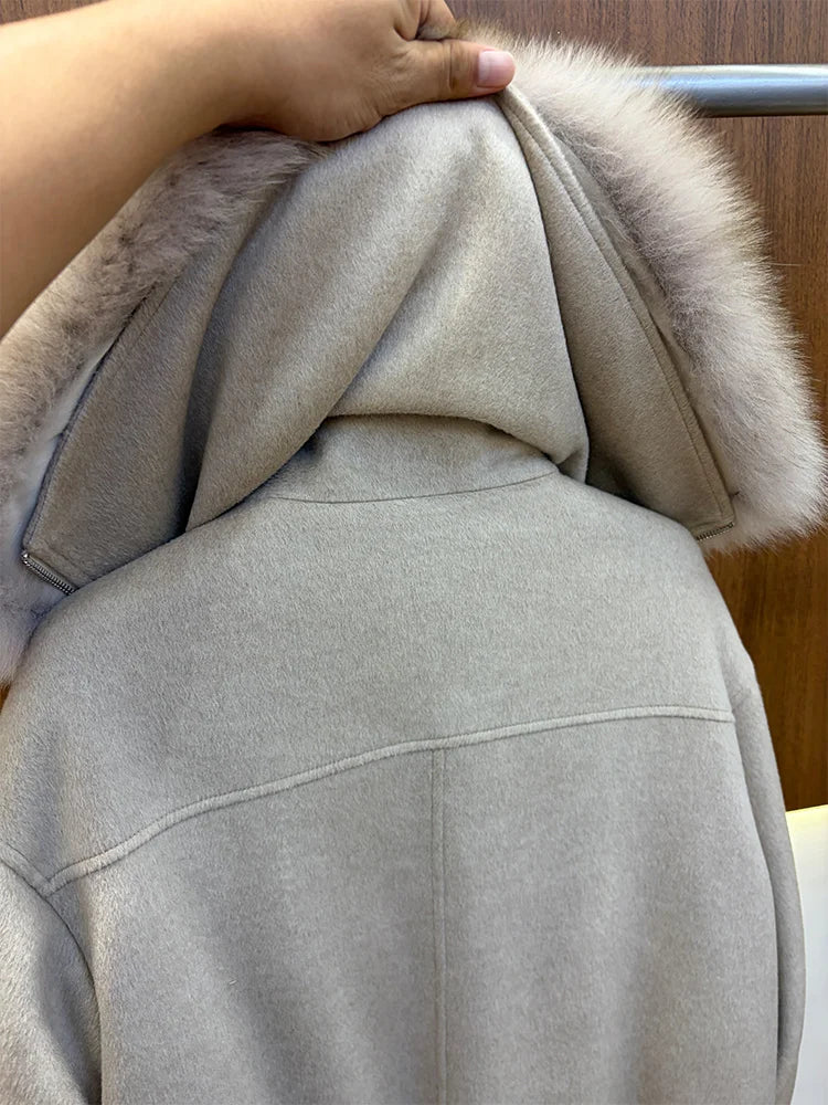 Blouson femme en laine à col renard – CLEVI Paris