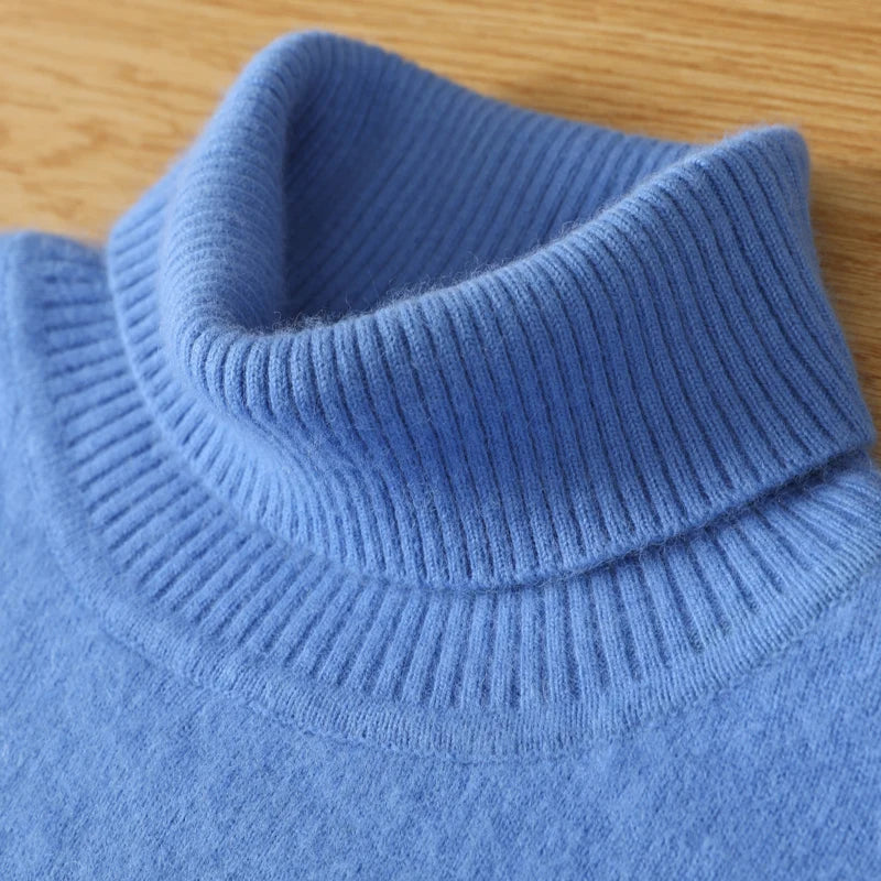 Pull homme à col roulé en maille unie – CLEVI Paris