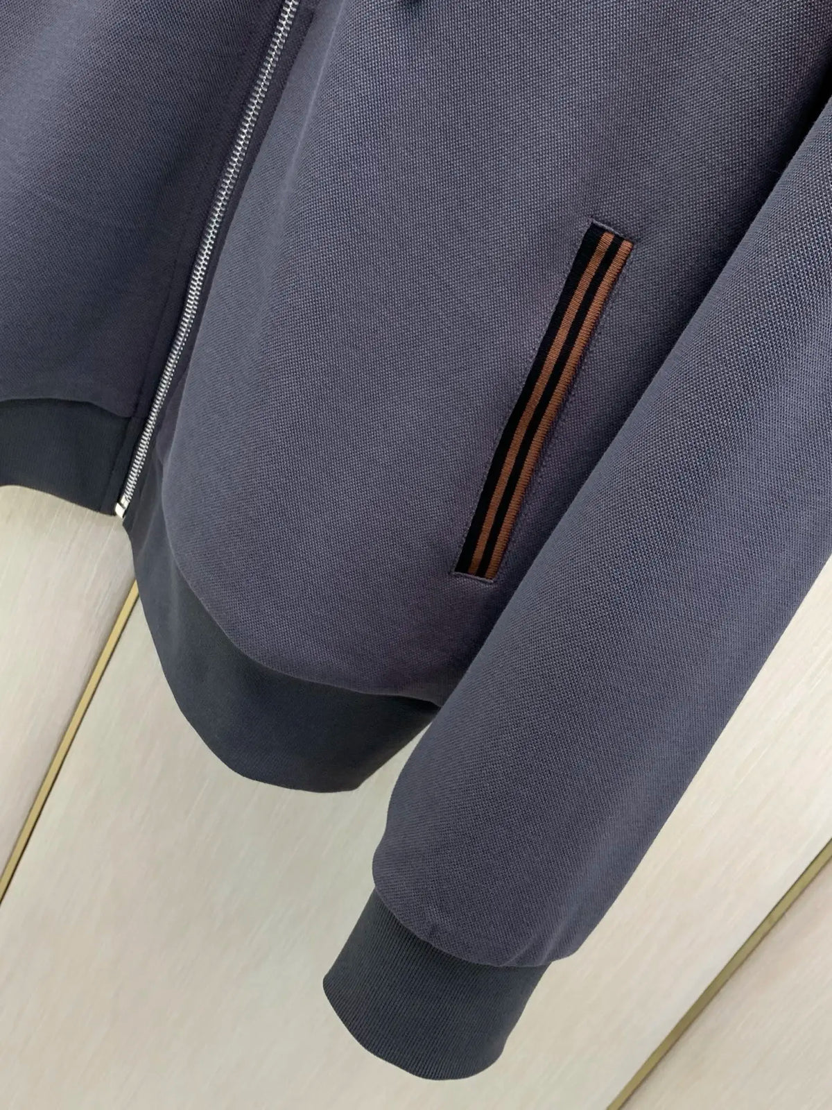Ensemble homme à capuche en coton mélangé – CLEVI Paris